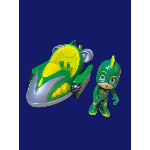 PJ Masks Gekko Mobile Speed Booster Playset Vehicle Figure - Picture 6 of 10